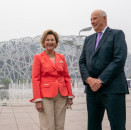 King Harald and Queen Sonja in front of the Bird’s Nest. Photo: Heiko Junge / NTB scanpix